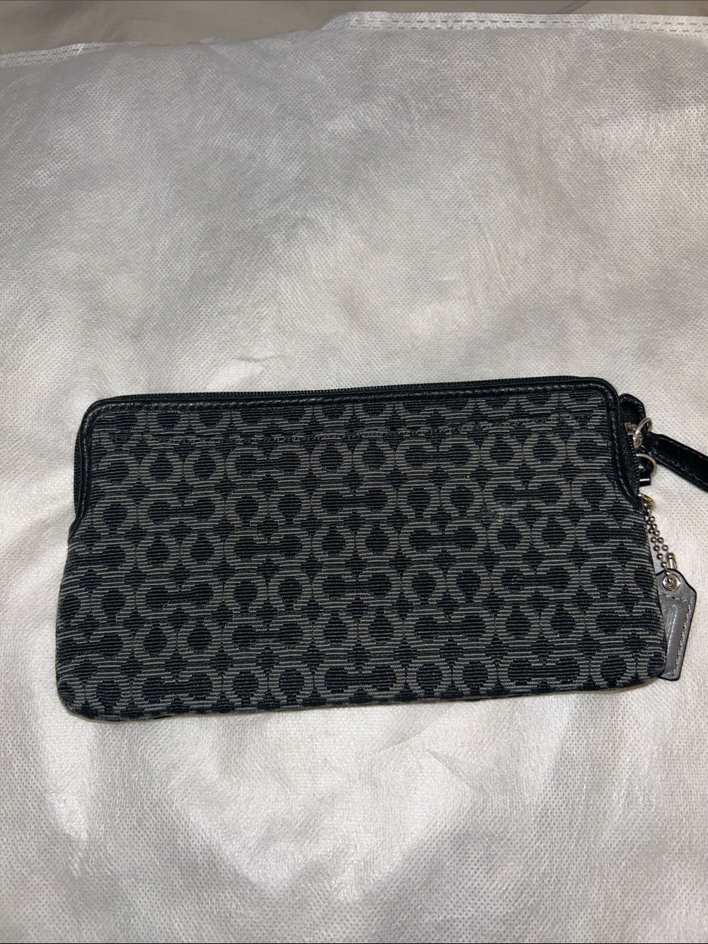 Coach Black & Gray Signature Zip Wristlet Pouch - Picture 5 of 12